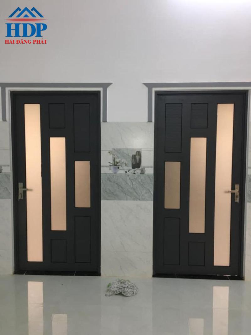 mẫu cửa phòng ngủ
