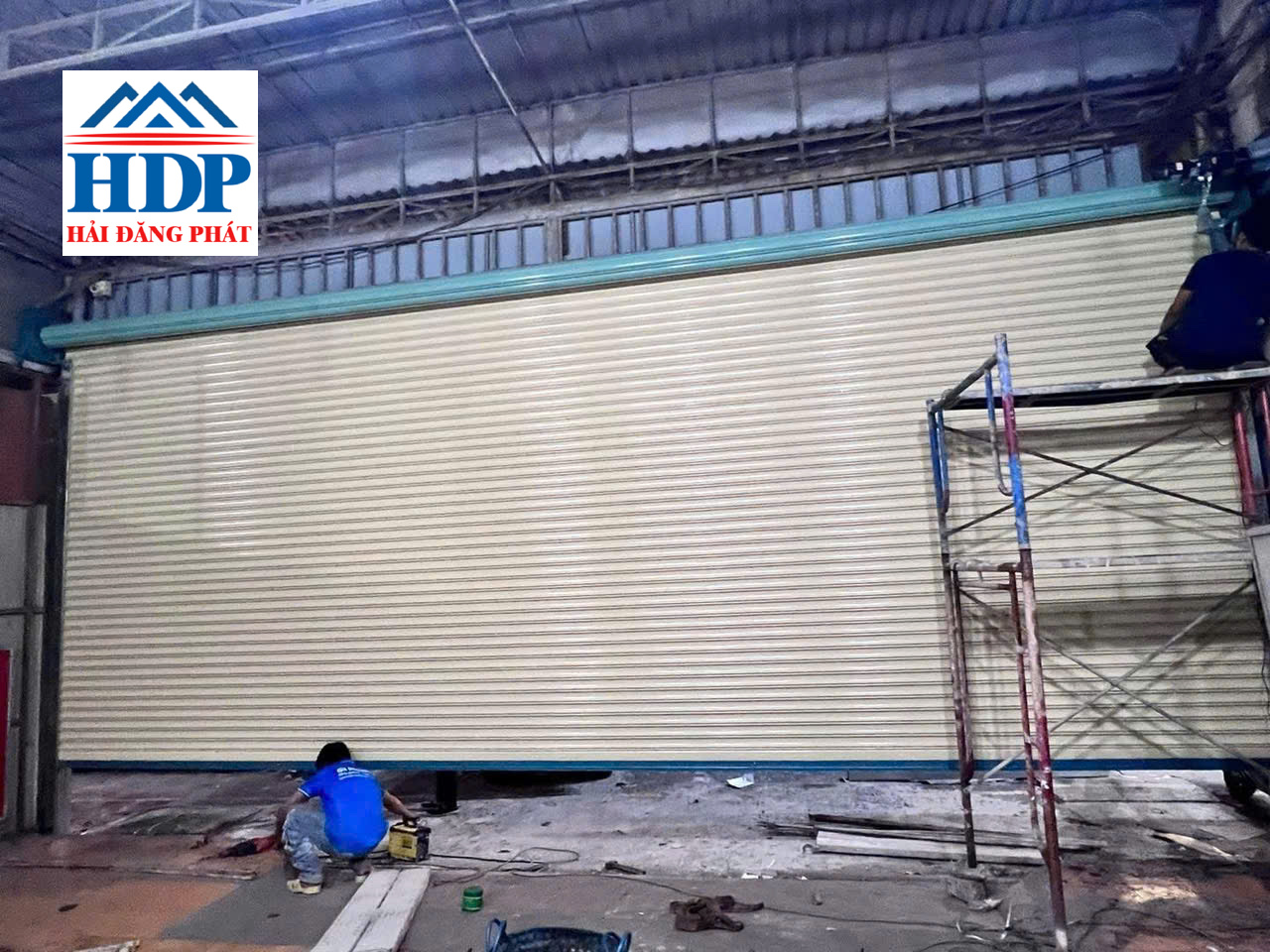 Lắp đặt cửa cuốn tại Bình Tân